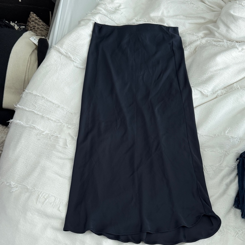 ZARA navy skirt